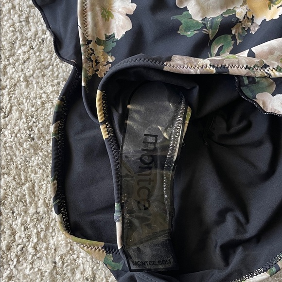 MONTCE Devin Rosa Ruffle One Piece Swimsuit - Picture 9 of 9